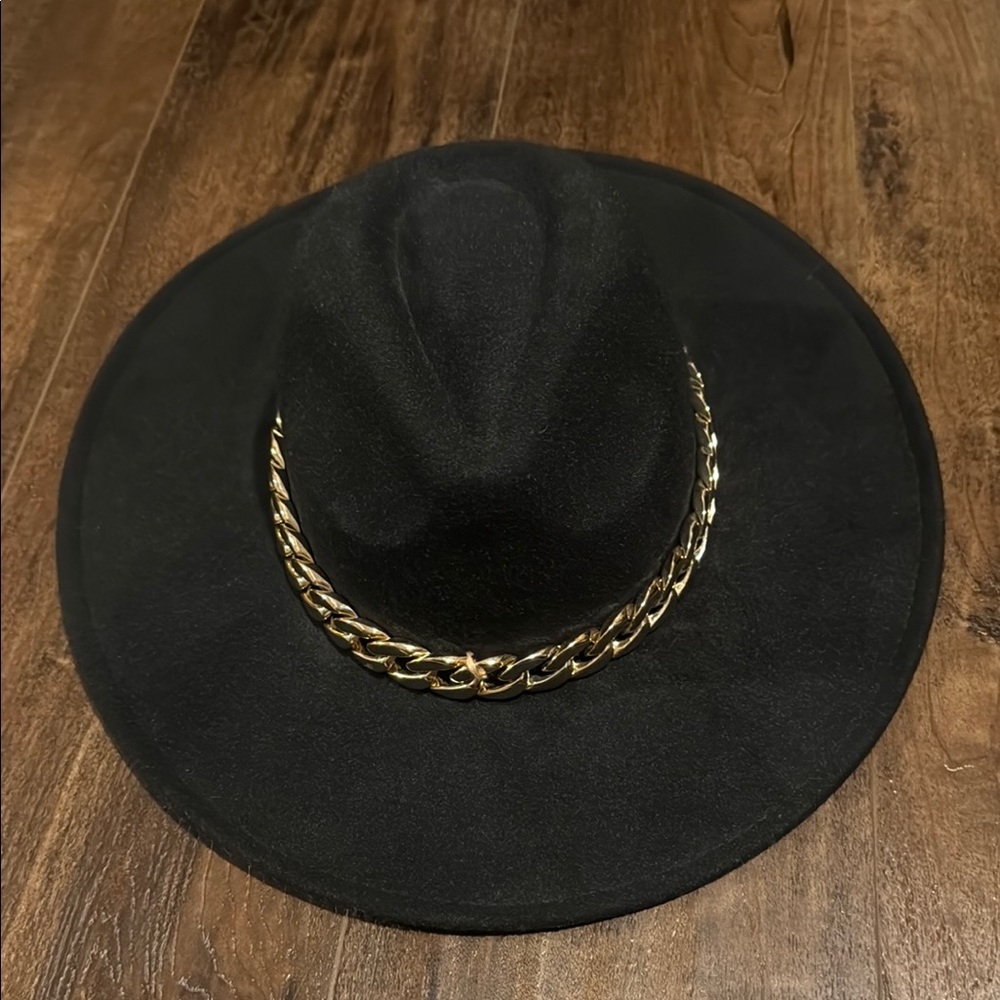 Elegant Black Hat with Gold Chain